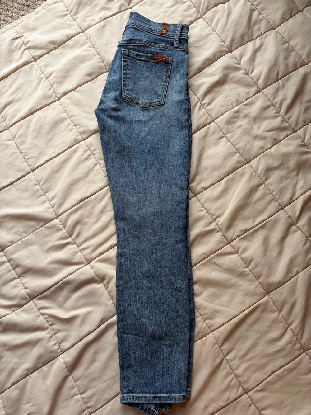7 For All Mankind Skinny Jeans in Light Blue Denim